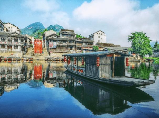 《陈乔恩:从绯闻漩涡到幸福港湾,华丽转身》